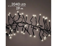 Cluster lights mit 2040 Lichtern in warm weiß 19m