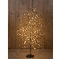 Mega toller Lichterbaum mit sagenhaften 1000 LED Lichtern, und einer Größe von 1,5m. Ein Dekowunder!